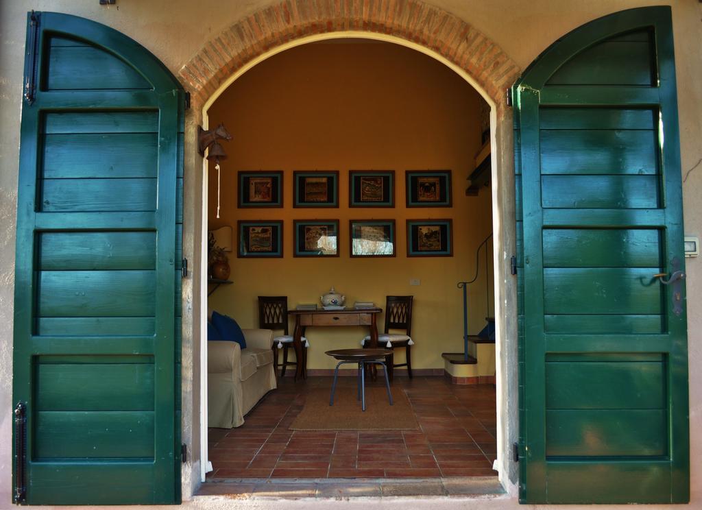Podere L'Olmaia Marsiliana Exteriör bild